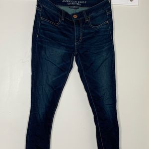 LIGHTLY WORN AMERICAN EAGLE JEGGING!